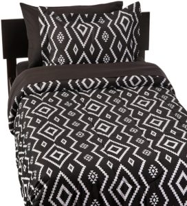 AmazonBasics 5-Piece Bed-In-A-Bag - Twin-Twin Extra-Long, Black Aztec