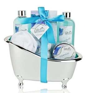 Spa Gift Basket with Refreshing Ocean Bliss Fragrance, Best Gift for Women, Shower Gel Bubble Bath